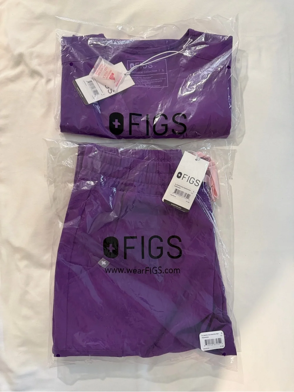 Figs SET! High Waisted Zamora and Catarina One Pocket Scrub Top * NWT *